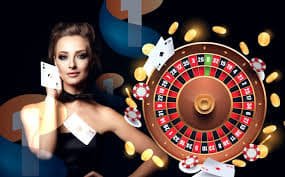 বাংলাদেশি ব্যবহারকারী মোবাইলে স্লট গেম উপভোগ করছেন